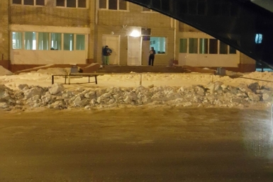 &quotСкорым&quot не под силу преодолевать противотанковый ров возле хабаровской ККБ № 2 Из личного архива К. Пошатаева